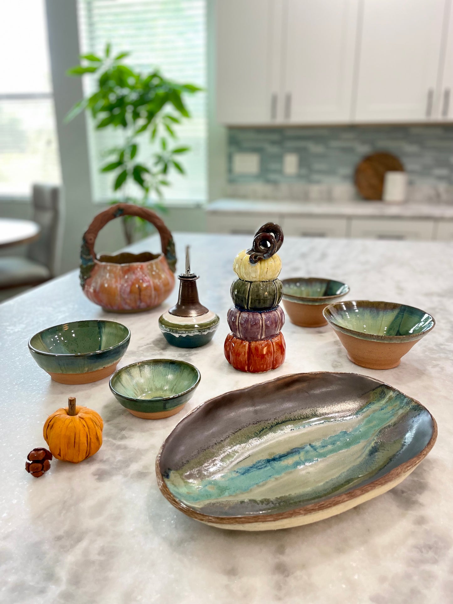 Organic Shapes Rustic Bowl - Walnut Green